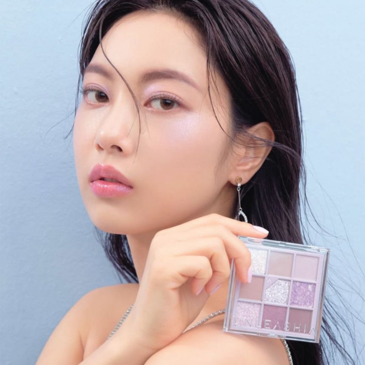 Glitterpedia Eye Palette Lavender Fog - UNLEASHIA