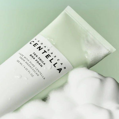 Espuma Limpiadora Madagascar Centella Tea-Trica BHA 125ml - SKIN1004